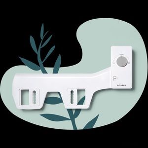 NWT Tushy Bidet Attachment White/Silver